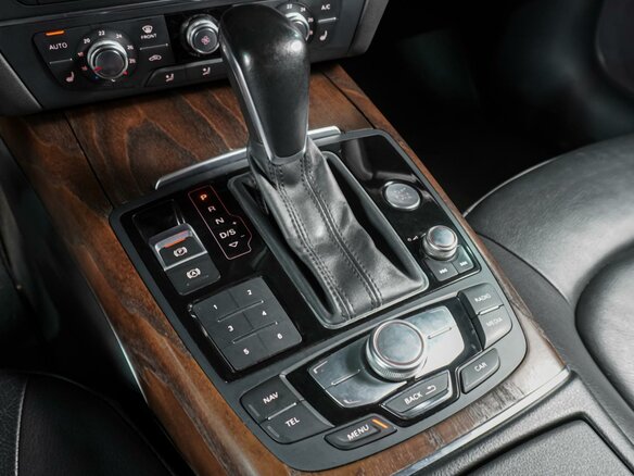 2015 Audi A6 IV (C7) Рестайлинг, белый - вид 20