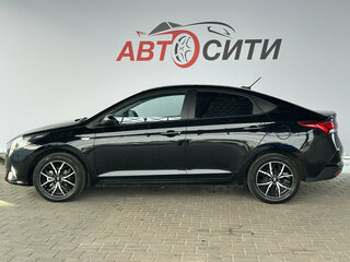 2021 Hyundai Solaris II Рестайлинг, чёрный, 1472000 рублей, вид 5