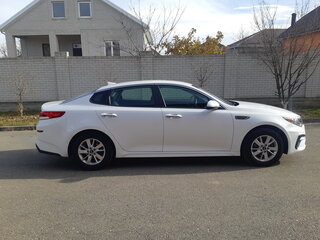 2018 Kia Optima IV, белый, 2000000 рублей, вид 4