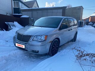 2008 Chrysler Town & Country V, серый, 699000 рублей, вид 1
