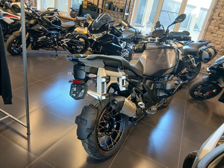 2025 BMW R 1300 GS Adventure, чёрный, 3190000 рублей, вид 3