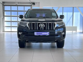 2019 Toyota Land Cruiser Prado 150 Series Рестайлинг 2, чёрный, 4440000 рублей, вид 2