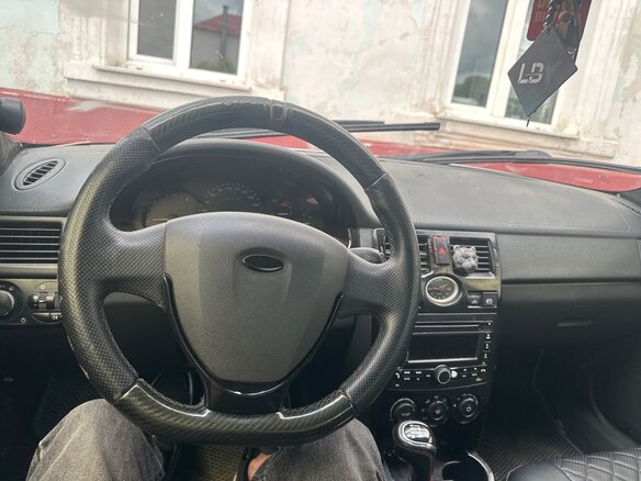 2011 Lada (ВАЗ) Priora I, белый, 399999 рублей - вид 9