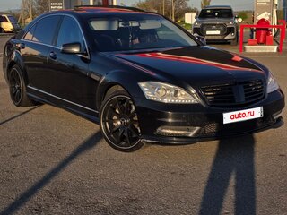 2005 Mercedes-Benz S-Класс 550 Long V (W221), чёрный, 1250000 рублей, вид 1