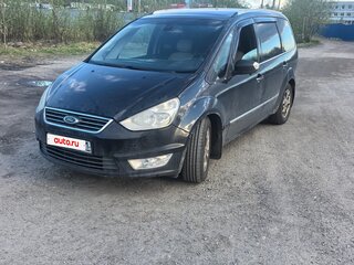 2013 Ford Galaxy II Рестайлинг, чёрный, 780000 рублей, вид 1