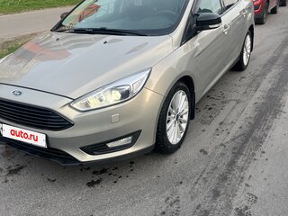2018 Ford Focus III Рестайлинг, бежевый, 1150000 рублей, вид 3