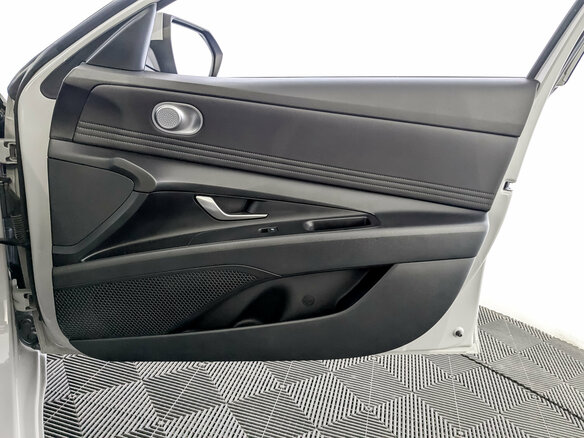 2021 Hyundai Elantra VII (CN7), серый, 1620000 рублей - вид 23