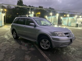 2007 Mitsubishi Outlander I, серебристый, 600000 рублей, вид 2