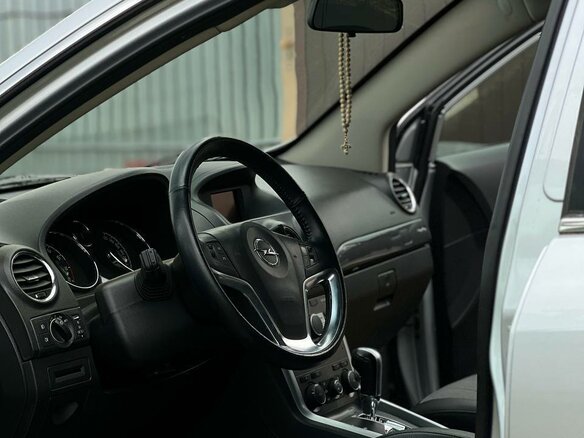 2014 Opel Antara I Рестайлинг, серебристый, 1400000 рублей - вид 11