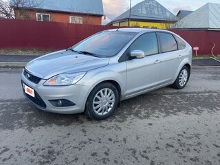2010 Ford Focus II Рестайлинг, серебристый, 455000 рублей, вид 3