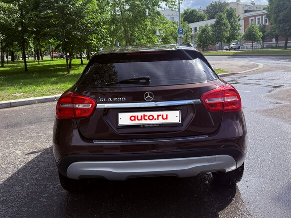 2014 Mercedes-Benz GLA 200 I (X156), коричневый - вид 17