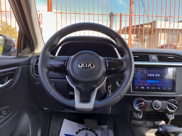 2020 Kia Rio IV Рестайлинг, серый, 1718000 рублей - вид 21