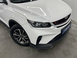 2023 Geely Coolray I, белый, 1679000 рублей, вид 4