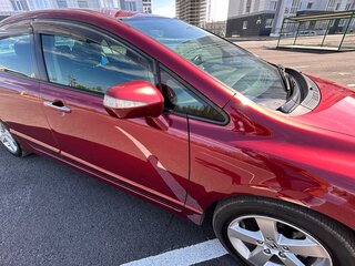 2010 Honda Civic VIII Рестайлинг, красный, 1150000 рублей, вид 5