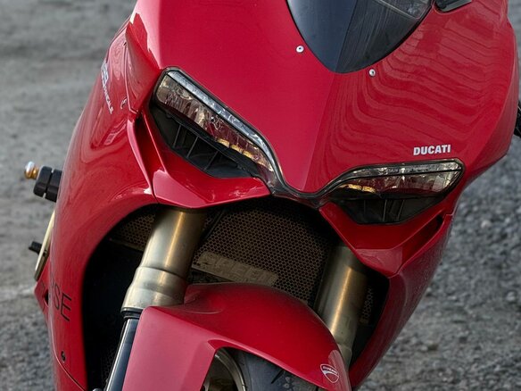 2012 Ducati 1199 Panigale, красный, 800000 рублей