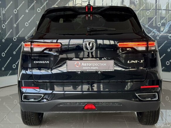 2025 Changan UNI-S I, чёрный, 3179900 рублей - вид 6