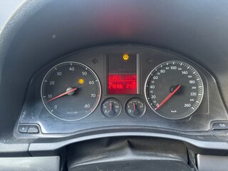 2006 Volkswagen Jetta V, серый, 460000 рублей, вид 5