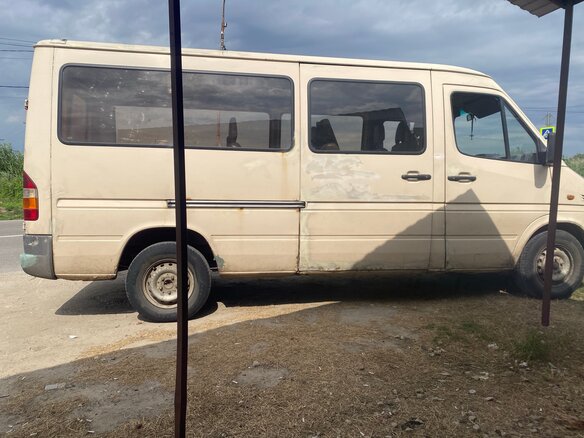 2002 Mercedes-Benz Sprinter, бежевый, 500000 рублей - вид 7