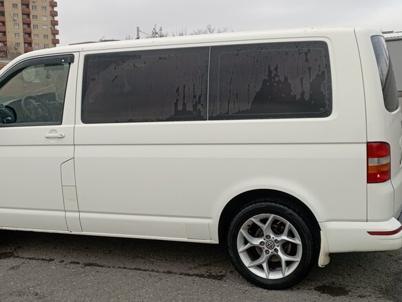 2008 Volkswagen Transporter, белый, 1600000 рублей - вид 2