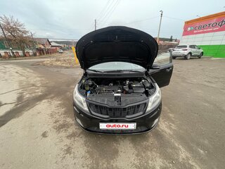 2013 Kia Rio 4-speed III, чёрный, 880000 рублей, вид 2