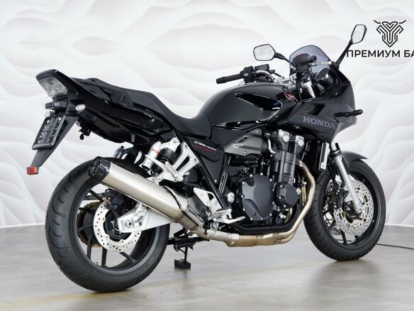 2026 Honda CB 1300, чёрный, 1899000 рублей - вид 5