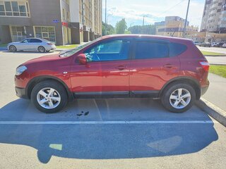 2011 Nissan Qashqai I Рестайлинг, красный, 730000 рублей, вид 4