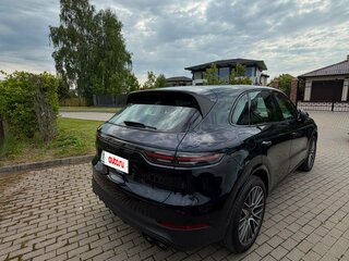 2022 Porsche Cayenne III, синий, 8999000 рублей, вид 4