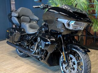 2026 Harley-Davidson Road Glide Limited, чёрный, 4950000 рублей, вид 3