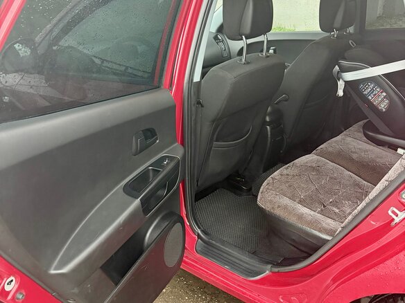 2008 Kia Ceed I, красный, 540000 рублей - вид 15