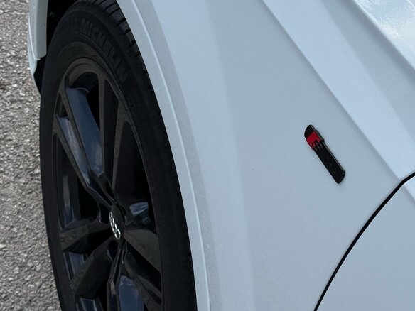 2016 Audi Q7 II (4M), белый, 3750000 рублей - вид 15