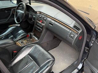 2001 Mercedes-Benz E-Класс 200 II (W210, S210) Рестайлинг, чёрный, 470000 рублей, вид 4