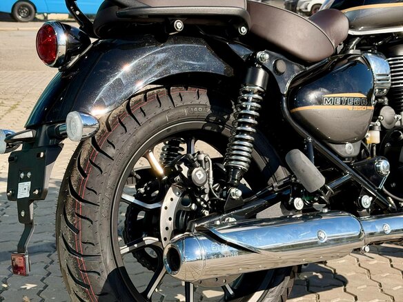 2026 Royal Enfield Meteor, чёрный, 528000 рублей - вид 9