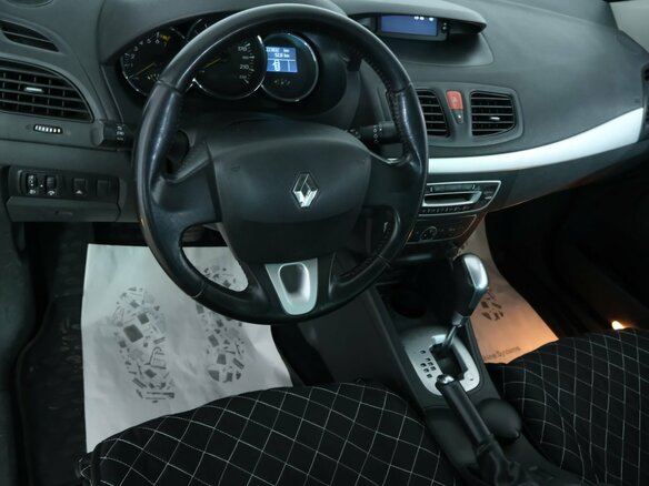 2010 Renault Fluence I, серый, 849000 рублей - вид 9