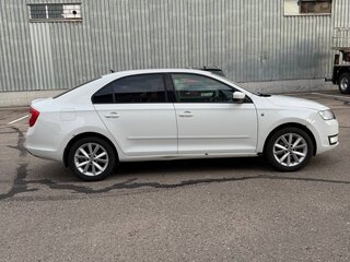 2015 Skoda Rapid I, белый, 1000000 рублей, вид 4