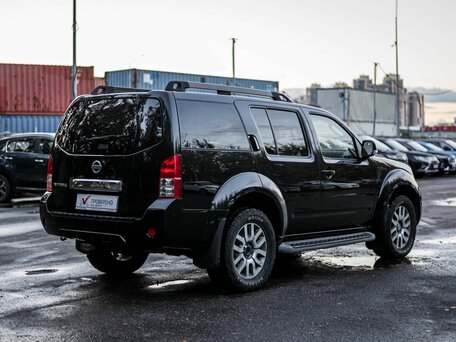 2010 Nissan Pathfinder III Рестайлинг, чёрный, 1399000 рублей, вид 2