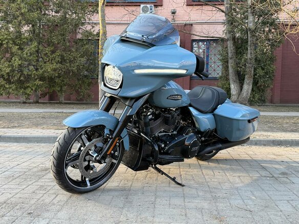 2024 Harley-Davidson Street Glide, голубой, 2600000 рублей - вид 3