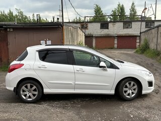 2012 Peugeot 308 I Рестайлинг, белый, 610000 рублей, вид 3