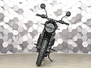 2023 Husqvarna Svartpilen 401, чёрный, 595000 рублей, вид 5