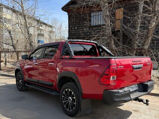 2017 Toyota Hilux VIII, красный, 3950000 рублей, вид 4