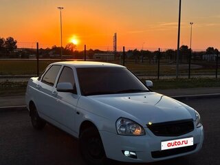 2016 Lada (ВАЗ) Priora I Рестайлинг, белый, 480000 рублей, вид 1