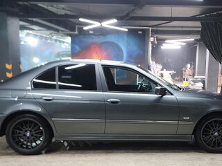 2002 BMW 5 серии 525d IV (E39) Рестайлинг, серый, 2200000 рублей, вид 3