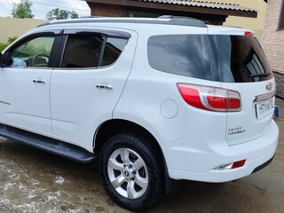 2014 Chevrolet TrailBlazer II, белый, 2750000 рублей, вид 4