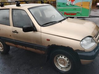 2005 Chevrolet Niva I, золотистый, 110000 рублей, вид 2