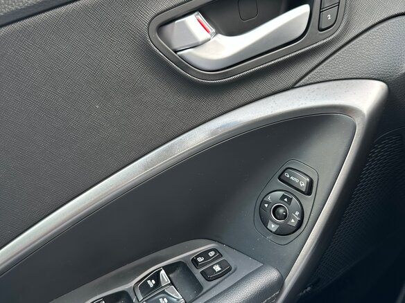 2017 Hyundai Santa Fe Grand III Рестайлинг, чёрный, 2600000 рублей - вид 7