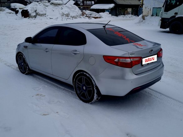 2013 Kia Rio 4-speed III, серый, 650000 рублей - вид 26