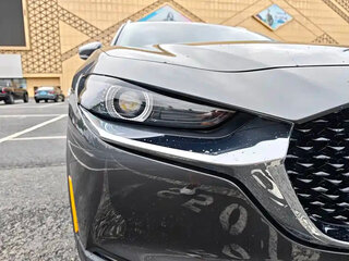 2025 Mazda CX-30 I, чёрный, 2111255 рублей, вид 2