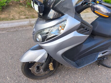 2012 Sym Maxsym 400, серый, 260000 рублей, вид 5