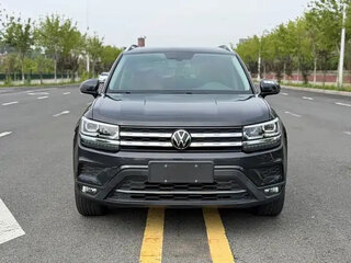 2022 Volkswagen Tharu I, чёрный, 1499001 рублей, вид 5
