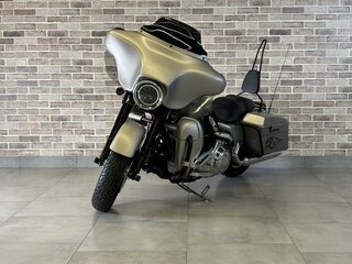2008 Harley-Davidson Street Glide, серебристый, 855000 рублей, вид 1
