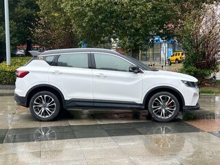 2023 Geely Coolray (Binyue) I, белый, 1091000 рублей, вид 4